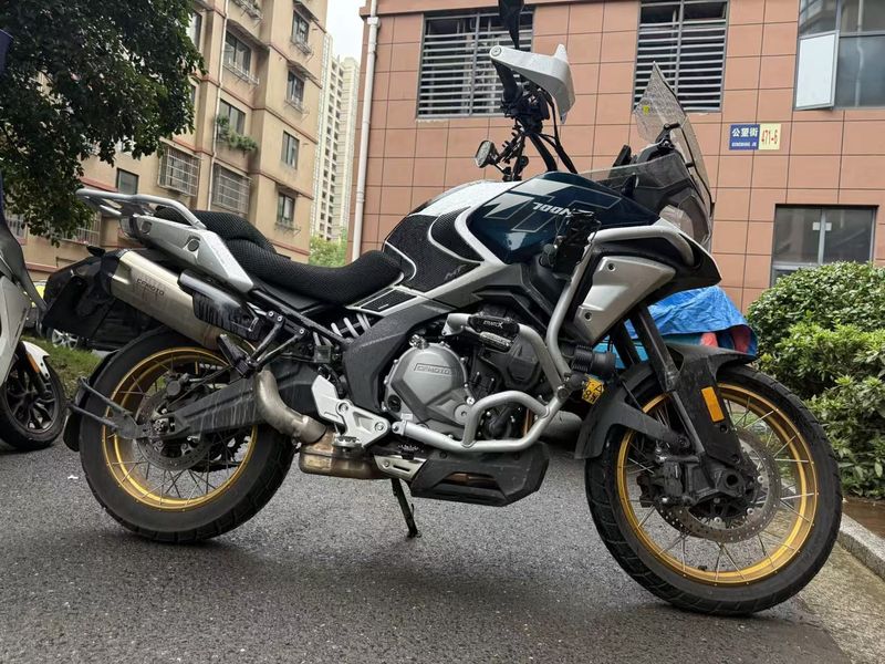 春风 700MT
