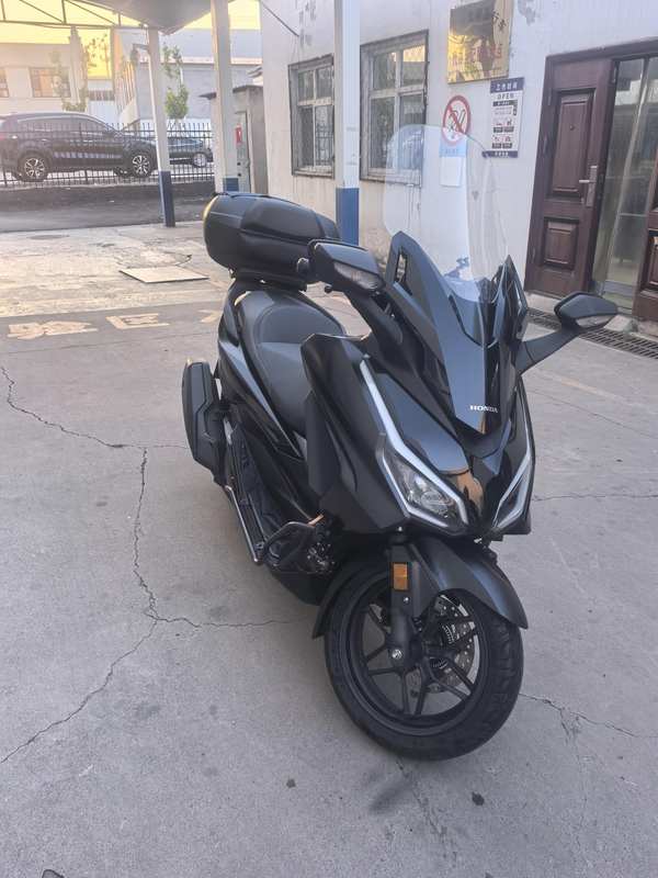 本田WING NSS350