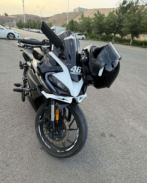 春风 250SR