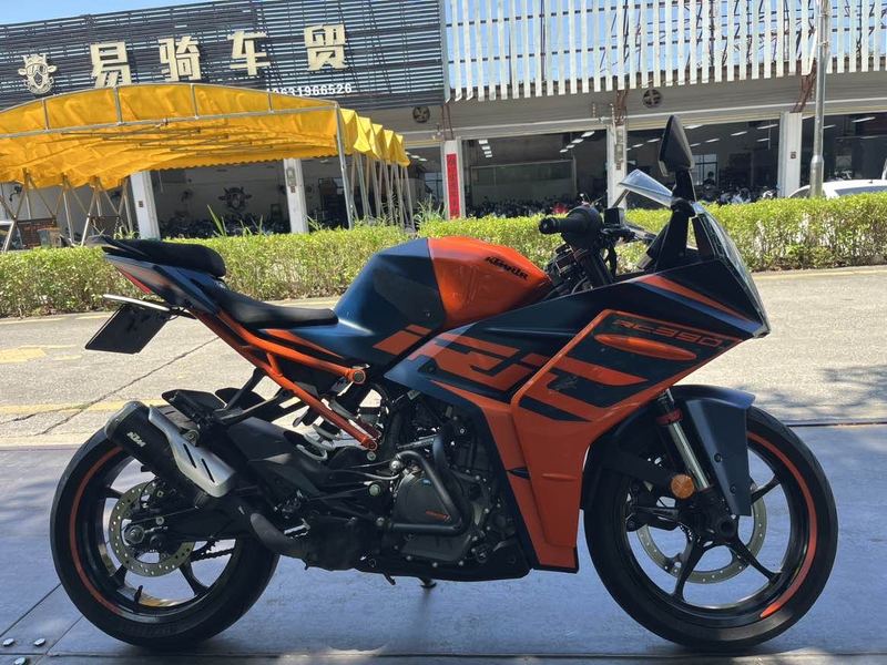 KTMR2R RC 390 