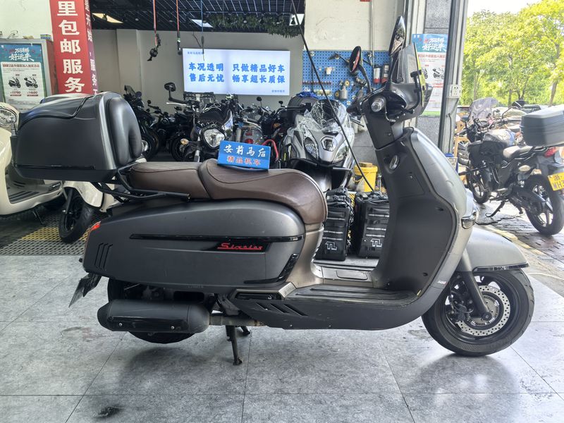 维多利亚 Sixties 300i