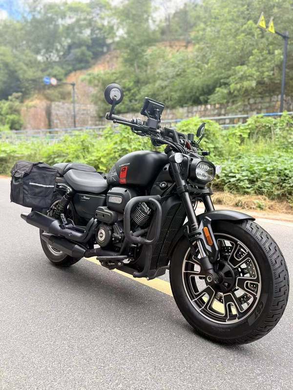 QJMOTOR 闪250