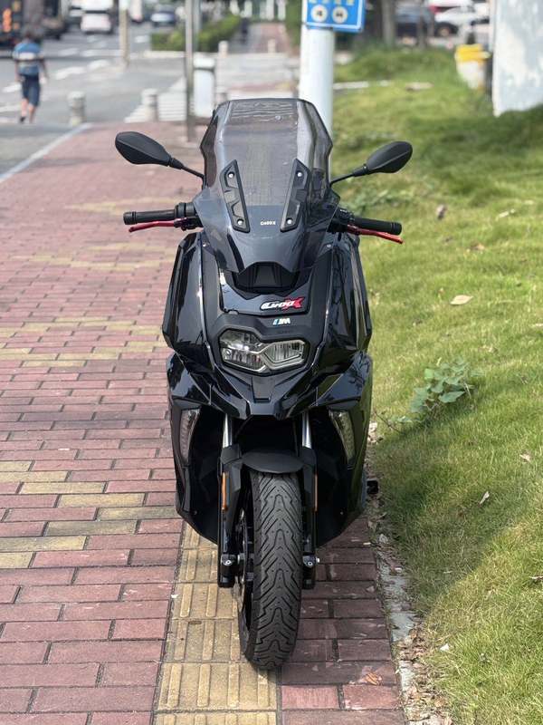 宝马 C 400