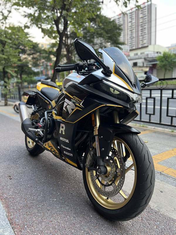 无极 RR525