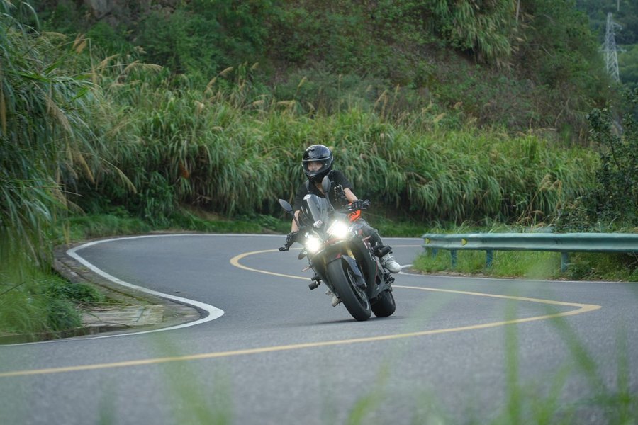 QJMOTOR 赛600