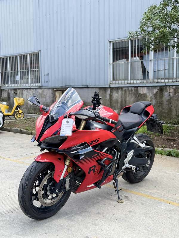 QJMOTOR 赛600