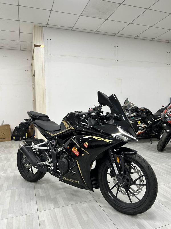 凯越 250RR 刺鸟