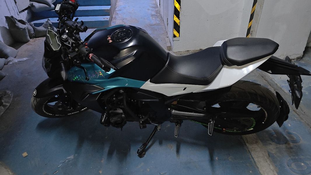 春风 400NK