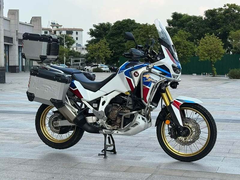本田DREAMWING CRF1100L Africa Twin
