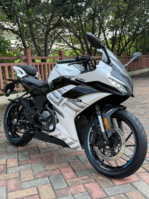 春风 250SR