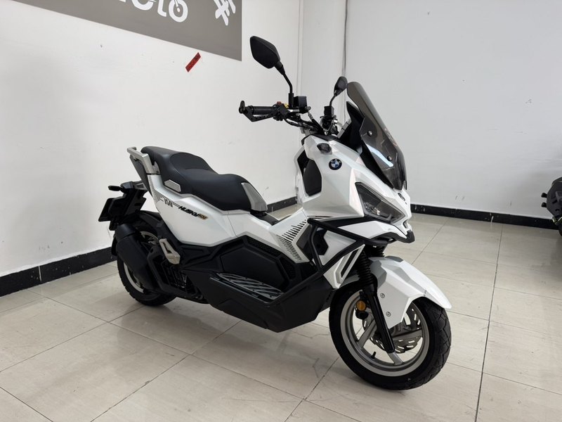 SYM三阳 Husky ADV 150