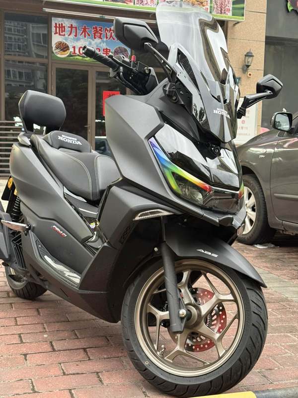 新大洲本田 NS150GX
