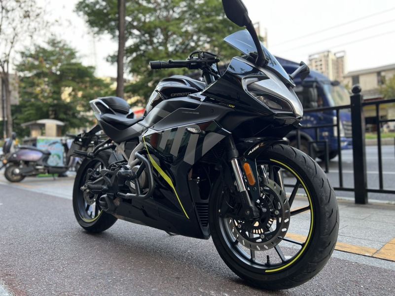 春风 250SR