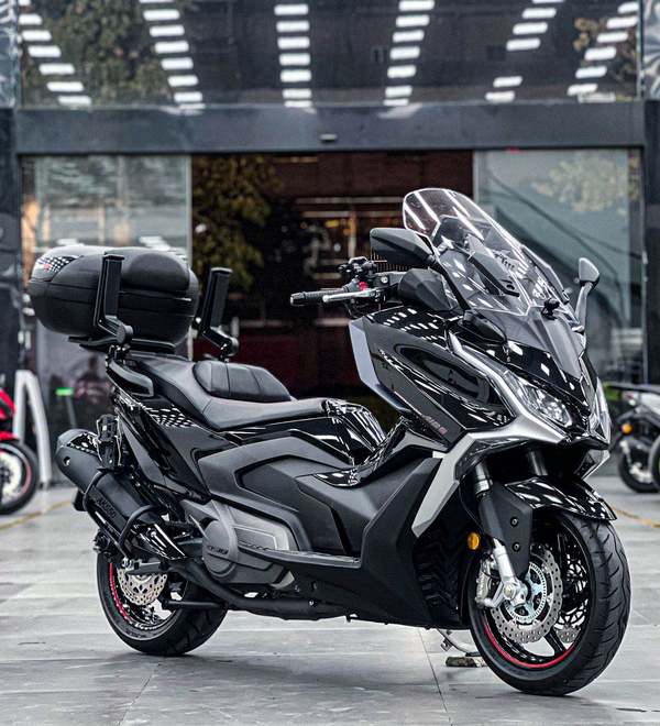 光阳 AK550