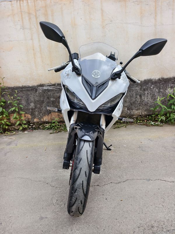 QJMOTOR 赛400