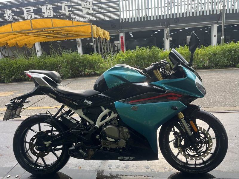 春风 250SR