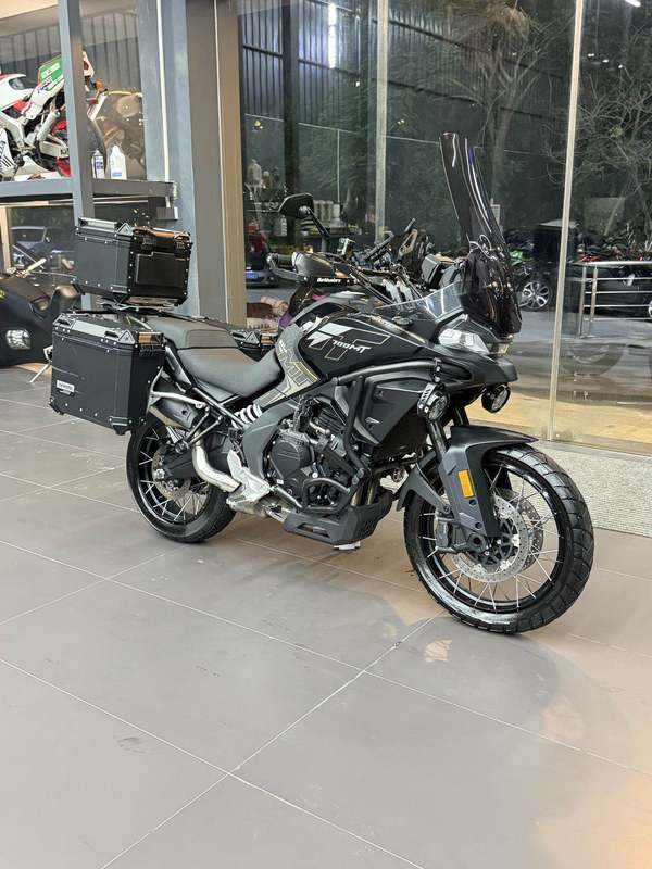 春风 700MT