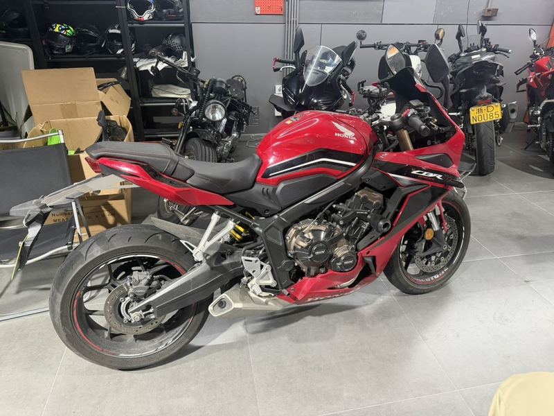 本田DREAMWING CBR650R
