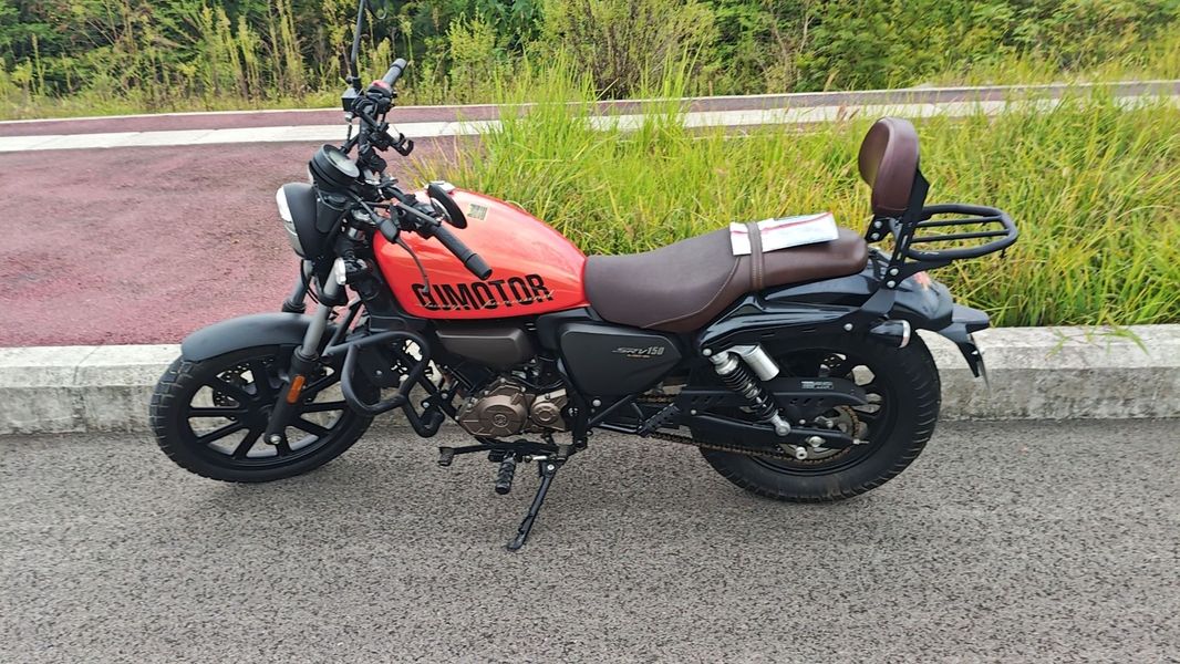 QJMOTOR 闪150