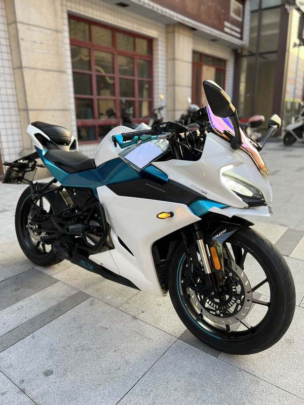 春风 250SR