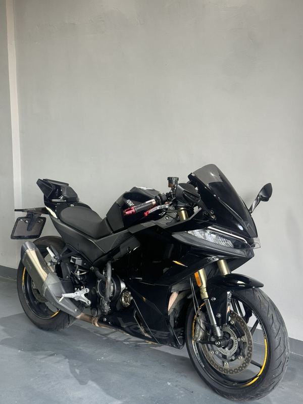 无极 RR525