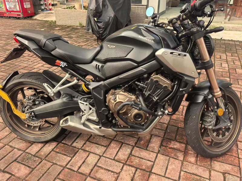 本田DREAMWING CB650R 
