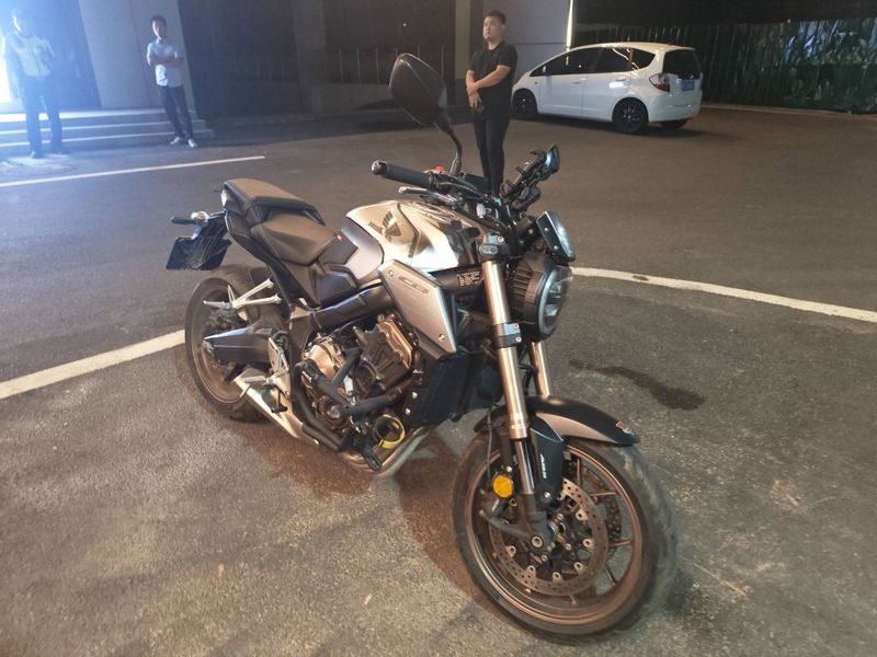本田DREAMWING CB650R 