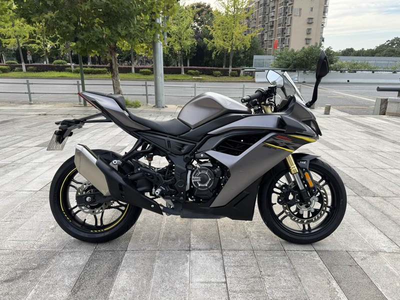 无极 250RR