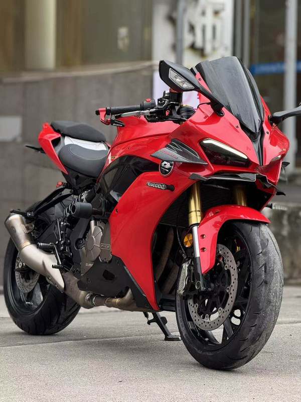 QJMOTOR 赛600
