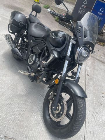 豪爵 TR300