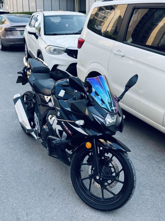 豪爵铃木 GSX250R