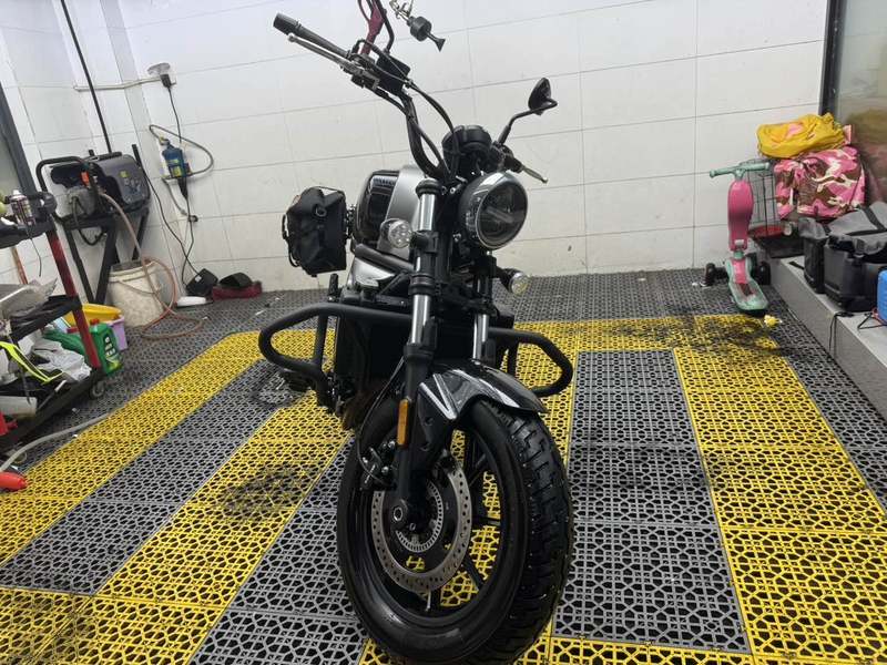 QJMOTOR 闪500S