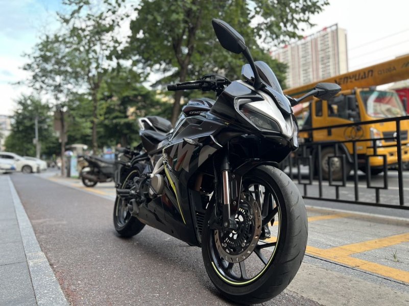 春风 250SR