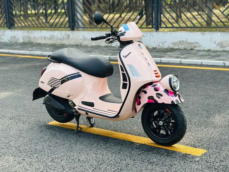 VESPA GTV