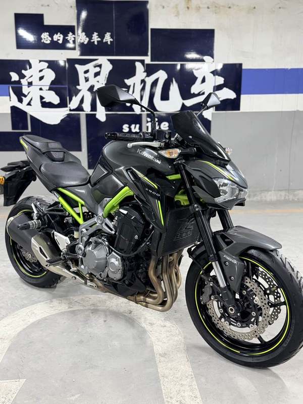 川崎 Z900