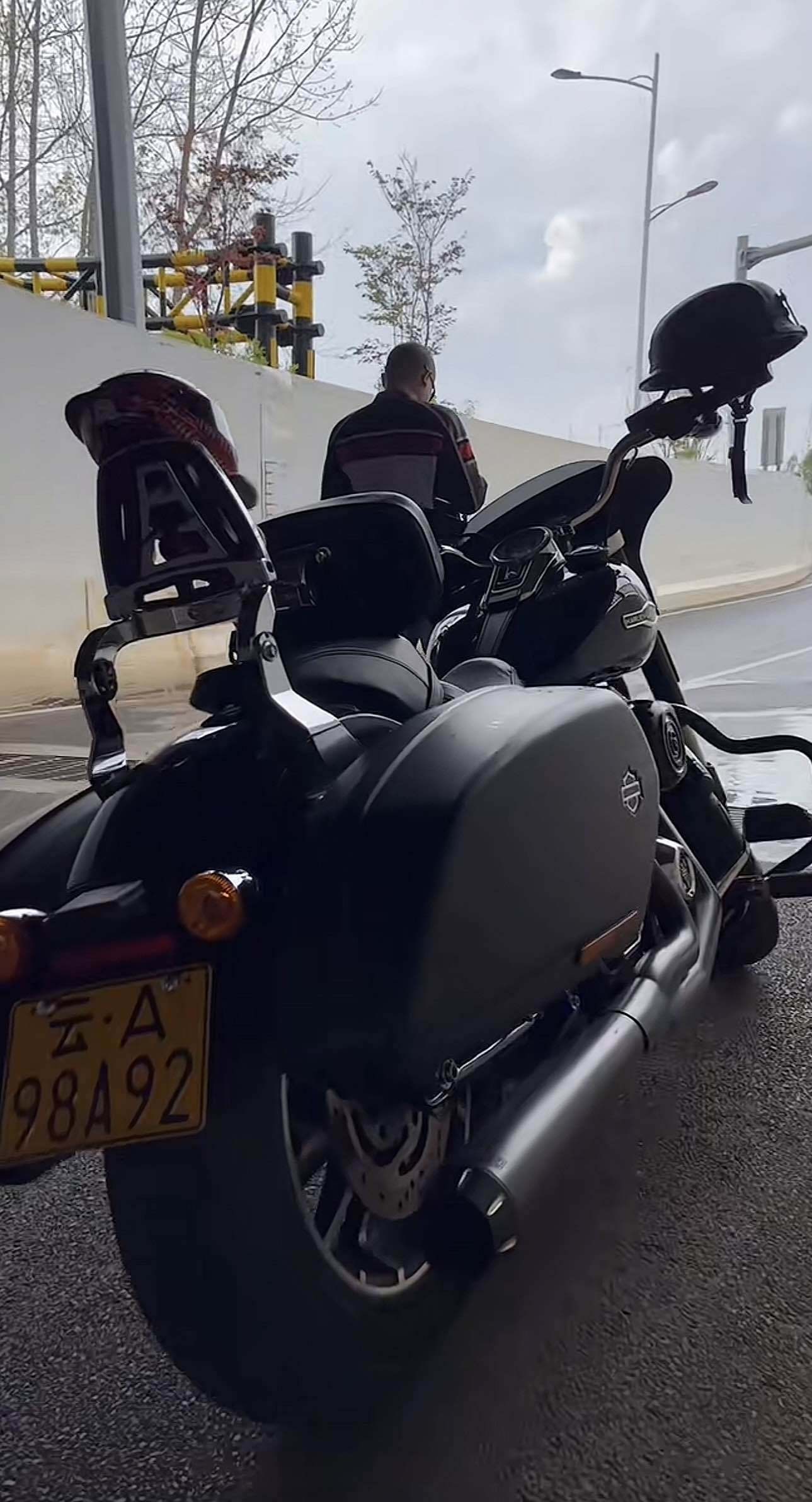 哈雷戴维森 凌动滑翔 Sport Glide