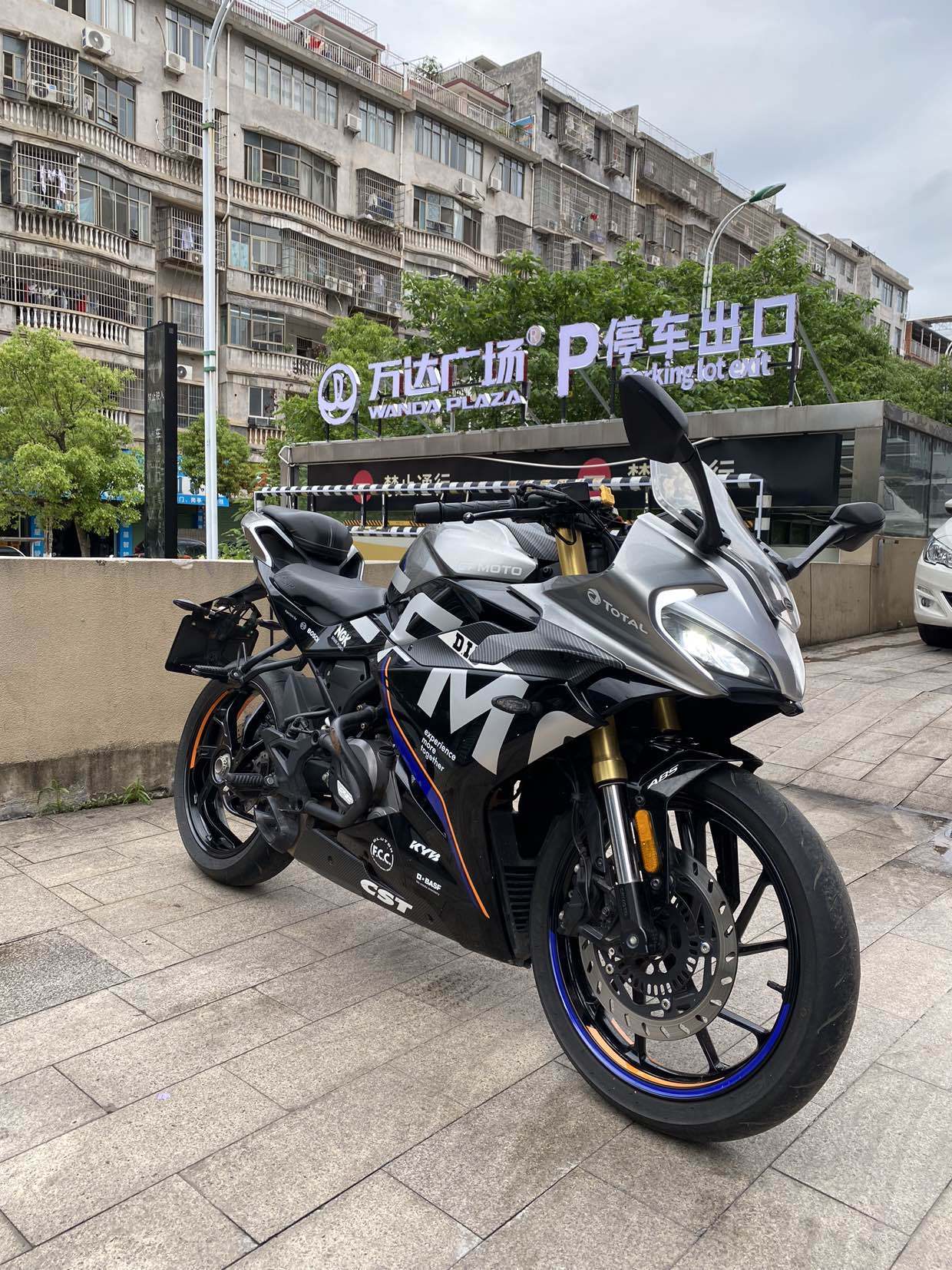 春风 250SR