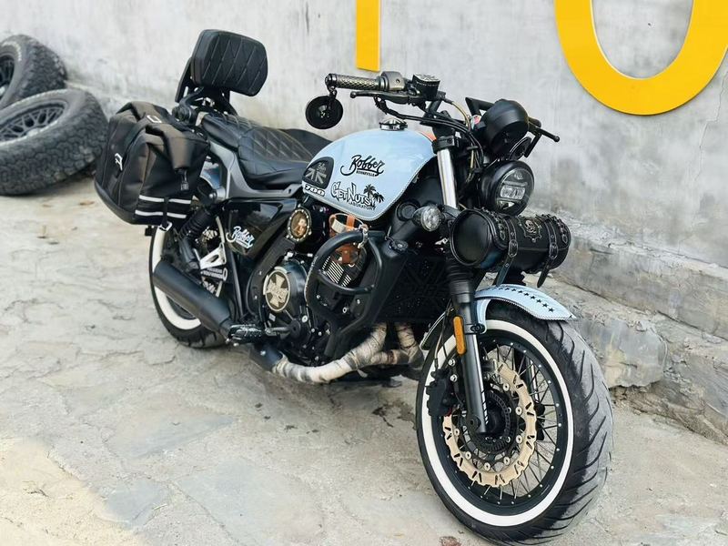 长江 Bobbie ll 700i