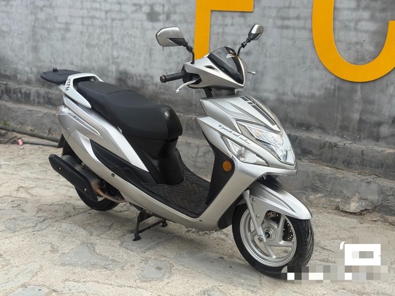 新大洲本田 EX125