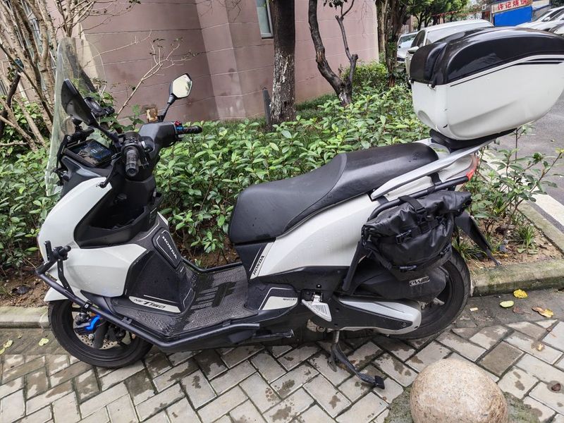 五羊本田 NWT150