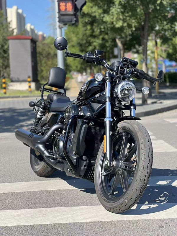 哈雷戴维森 Nightster