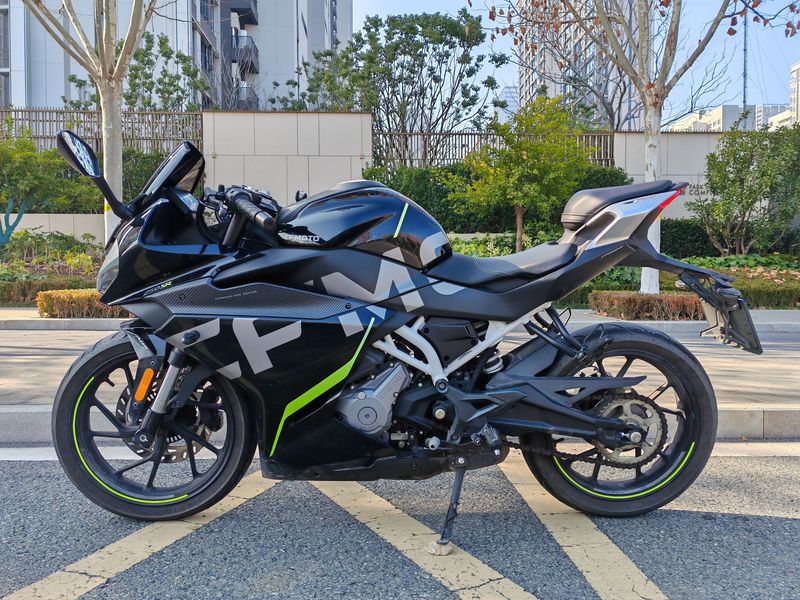 春风 250SR