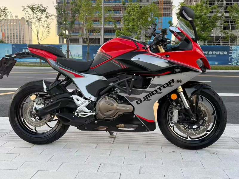 QJMOTOR 赛550