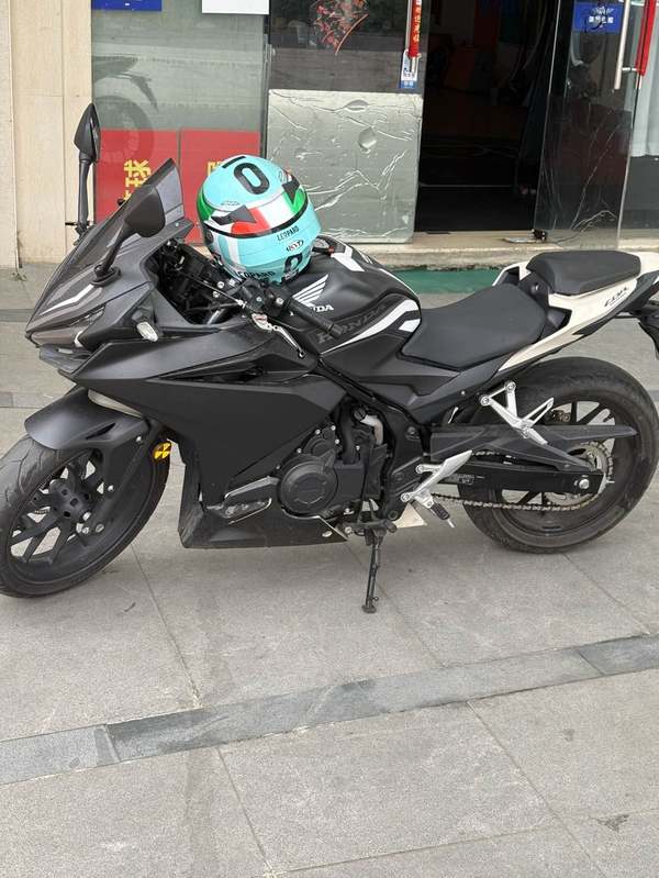 本田WING CBR400R
