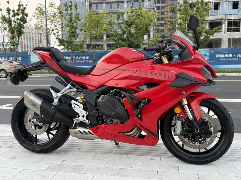 QJMOTOR 赛600
