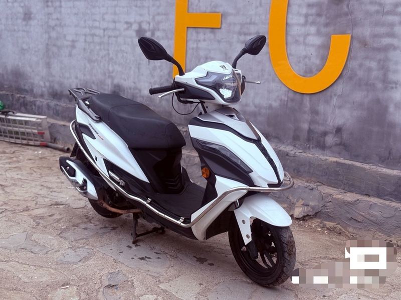 豪爵 USR125 