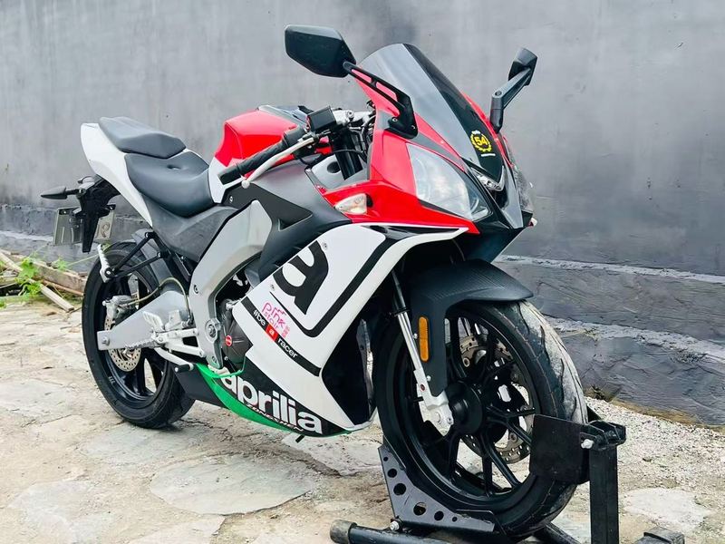 宗申阿普利亚 GPR150R
