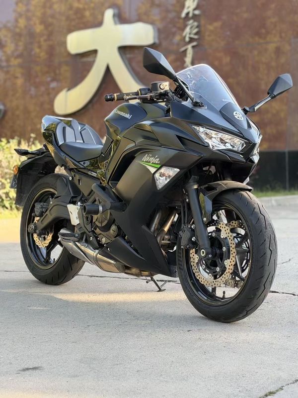 川崎 Ninja 650 