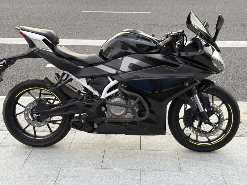 春风 250SR