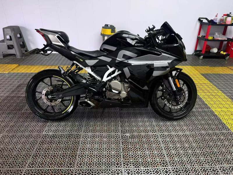 春风 250SR